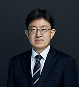 全康鎭(チョン・ガンジン)弁護士